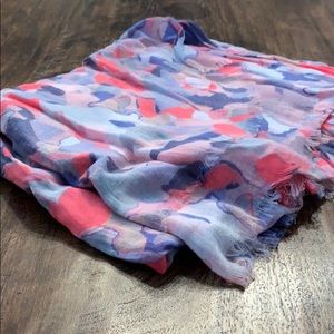 Light and bright scarf